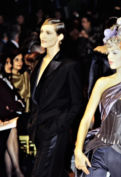 Look 12